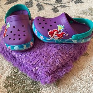 The Little Mermaid Crocs Kids Size 1